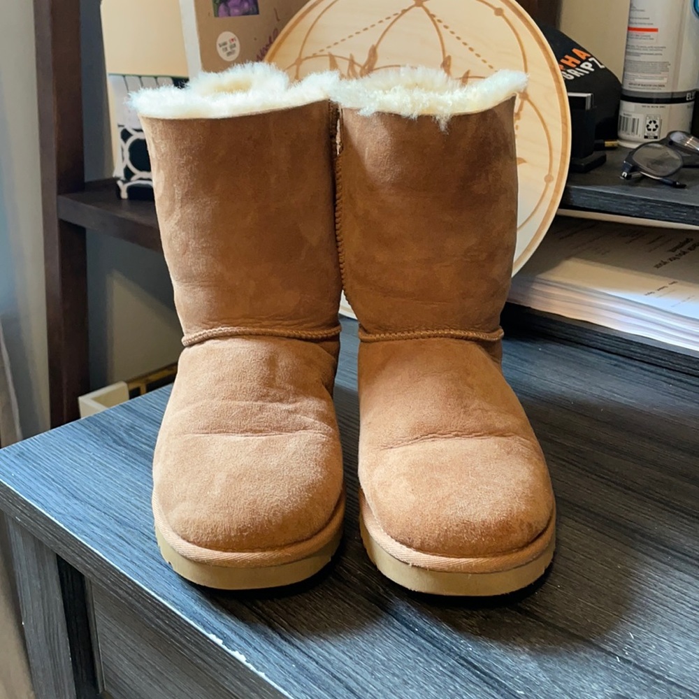 UGG boot with Bows